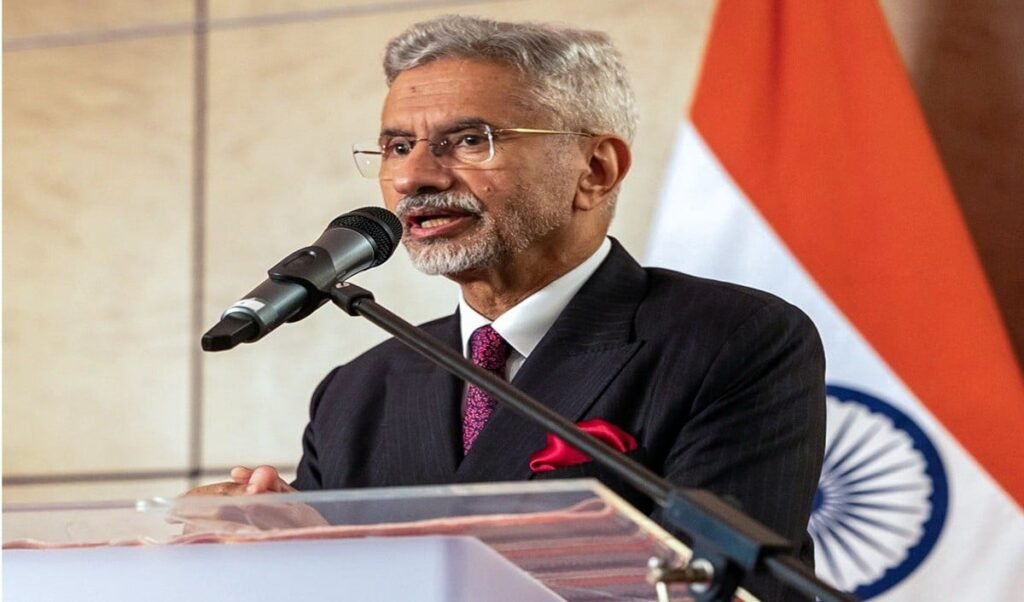 S Jaishankar ने Bimal Patel को दी बधाई, UN Tribunal में भारत को मिला अहम पद S Jaishankar ने Bimal Patel को दी बधाई, UN Tribunal में भारत को मिला अहम पद