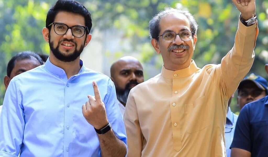 Shiv Sena UBT के लिए ‘करो या मरो’ की घड़ी! दिल्ली में सांसदों की अहम बैठक, व्हिप तय करेगा पार्टी का भविष्य Shiv Sena UBT के लिए ‘करो या मरो’ की घड़ी! दिल्ली में सांसदों की अहम बैठक, व्हिप तय करेगा पार्टी का भविष्य