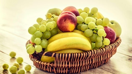 Should you eat fruits in the morning? Dietician clears common myths about timing, hydration and detox Should you eat fruits in the morning? Dietician clears common myths about timing, hydration and detox