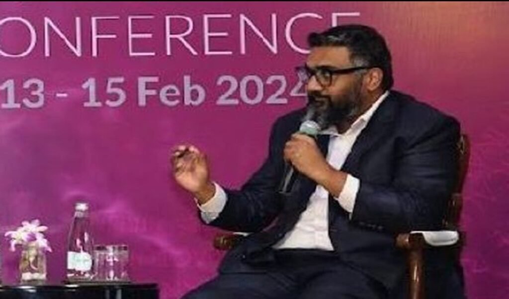 Silicon Valley पर भारतीयों का राज, अब Meta के WhatsApp की कमान संभालेंगे Kunal Shah