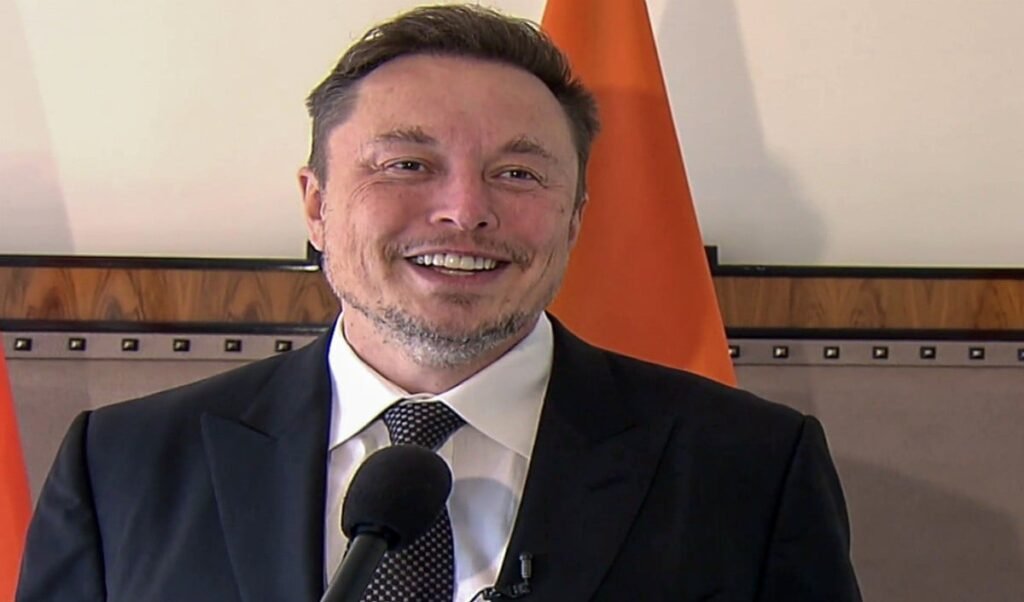 SpaceX ने Listing पर तोड़े सारे रिकॉर्ड, Elon Musk बने दुनिया के पहले Trillionaire SpaceX ने Listing पर तोड़े सारे रिकॉर्ड, Elon Musk बने दुनिया के पहले Trillionaire