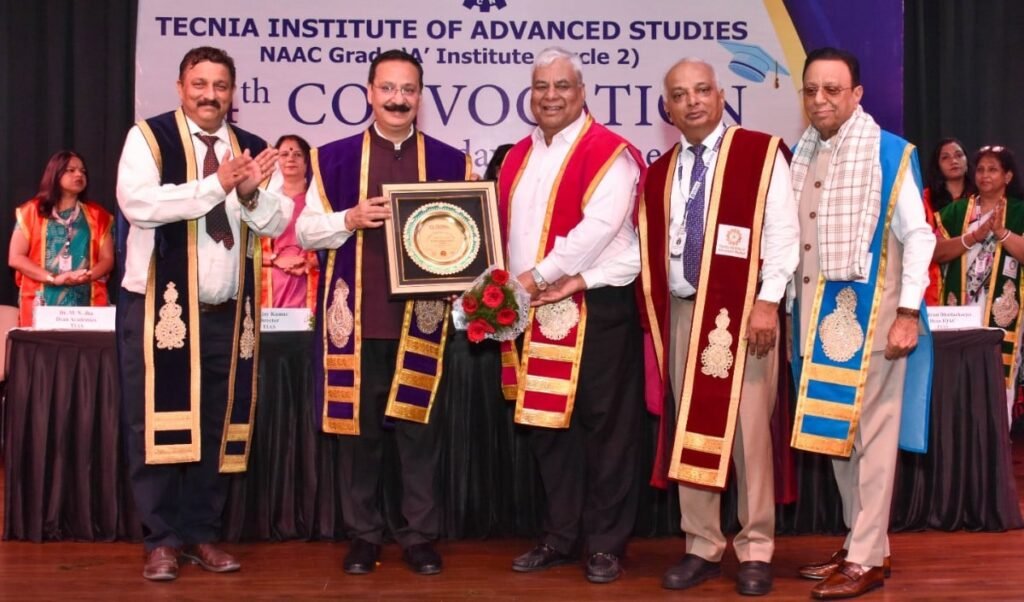 TIAS Convocation: Prof. Sanjay Dwivedi बोले- AI के दौर में Digital Transformation के लिए तैयार हों छात्र