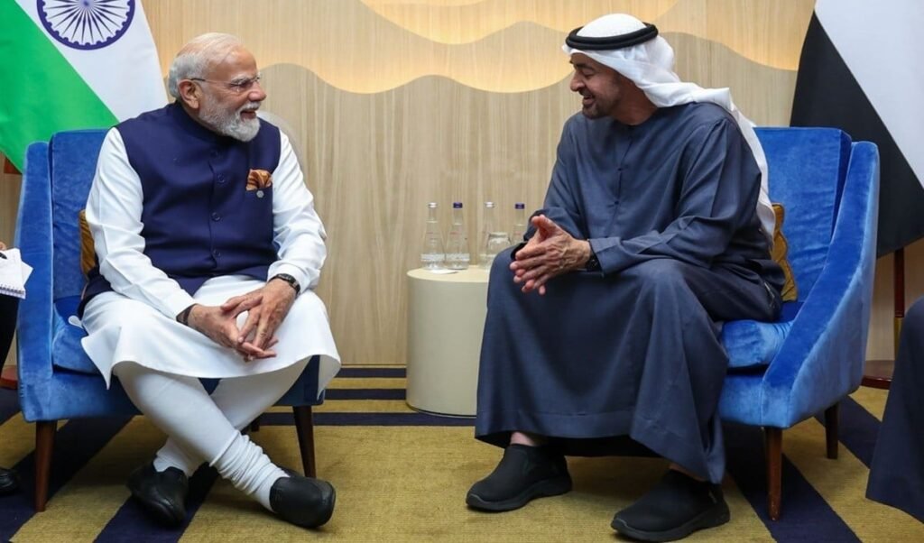 UAE-कनाडा और PM मोदी की ताबड़तोड़ मीटिंग, जानें क्या हुई बात? UAE-कनाडा और PM मोदी की ताबड़तोड़ मीटिंग, जानें क्या हुई बात?