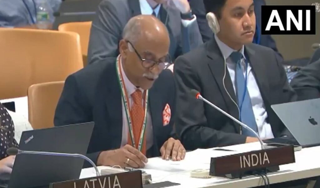 UN की बैठक में China-Pakistan को भारत का करारा जवाब, कहा- Kashmir हमारा आंतरिक मामला है UN की बैठक में China-Pakistan को भारत का करारा जवाब, कहा- Kashmir हमारा आंतरिक मामला है