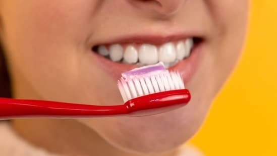 Using toothpaste for sensitivity? Cardiologist warns why heart and kidney patients need to be careful Using toothpaste for sensitivity? Cardiologist warns why heart and kidney patients need to be careful