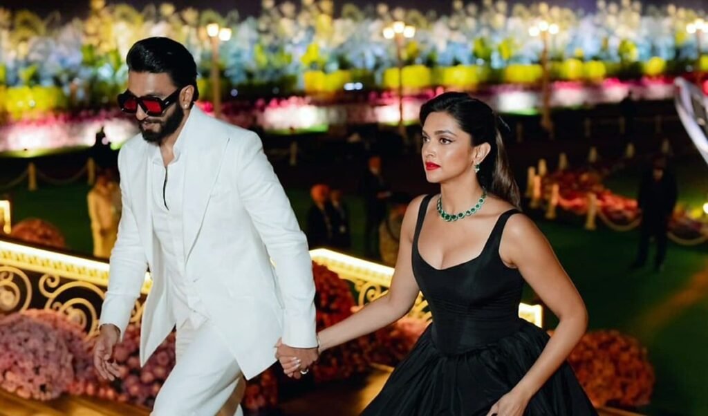 Video | अपने नए आशियाने का जायजा लेने पहुंचे Deepika Padukone और Ranveer Singh, एक्ट्रेस का 'बेबी बंप' आया नजर