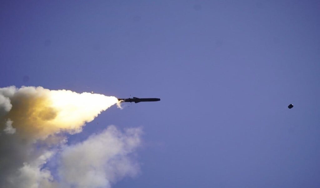Vietnam से BrahMos डील लगभग फाइनल, ब्रह्मोस चीफ जयतीर्थ जोशी बोले- बातचीत आखिरी दौर में Vietnam से BrahMos डील लगभग फाइनल, ब्रह्मोस चीफ जयतीर्थ जोशी बोले- बातचीत आखिरी दौर में