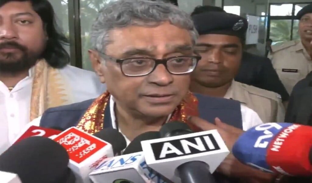 West Bengal Budget का पूरा फोकस North Bengal पर, वित्त मंत्री Swapan Dasgupta बोले- अब उपेक्षा नहीं West Bengal Budget का पूरा फोकस North Bengal पर, वित्त मंत्री Swapan Dasgupta बोले- अब उपेक्षा नहीं
