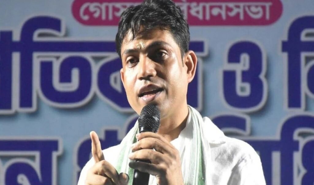 West Bengal: जबरन वसूली के आरोपी TMC नेता Jahangir Khan गिरफ्तार, कोर्ट ने 5 दिन की रिमांड दी West Bengal: जबरन वसूली के आरोपी TMC नेता Jahangir Khan गिरफ्तार, कोर्ट ने 5 दिन की रिमांड दी