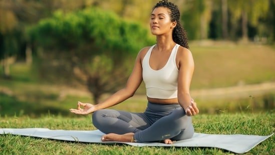 Why is breathing the doorway to deep meditation? According to a spiritual centre Why is breathing the doorway to deep meditation? According to a spiritual centre