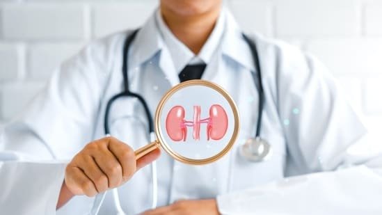 Why is kidney cancer often detected late? Oncologist shares early warning symptoms, risk factors and treatment options Why is kidney cancer often detected late? Oncologist shares early warning symptoms, risk factors and treatment options
