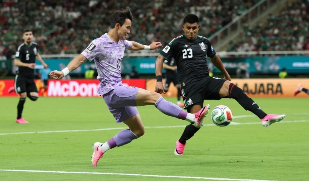 World Cup में Mexico क्यों बना South Korea का 'दूसरा घर'? जानिए 2018 का वो ऐतिहासिक मैच World Cup में Mexico क्यों बना South Korea का 'दूसरा घर'? जानिए 2018 का वो ऐतिहासिक मैच