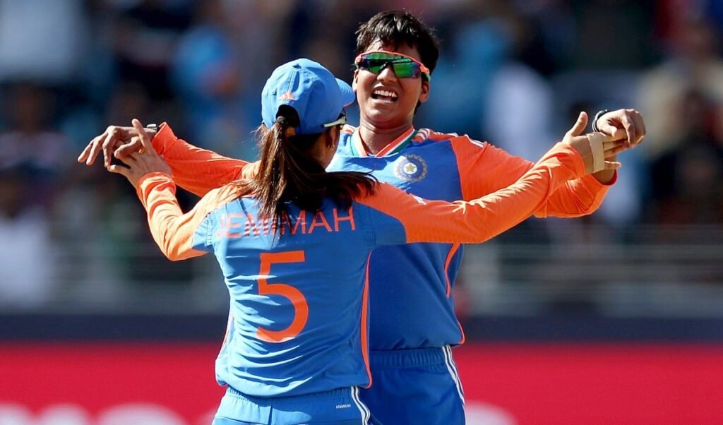 deepti sharma scripts new t20i history sets a major record by crushing pakistan deepti sharma scripts new t20i history sets a major record by crushing pakistan