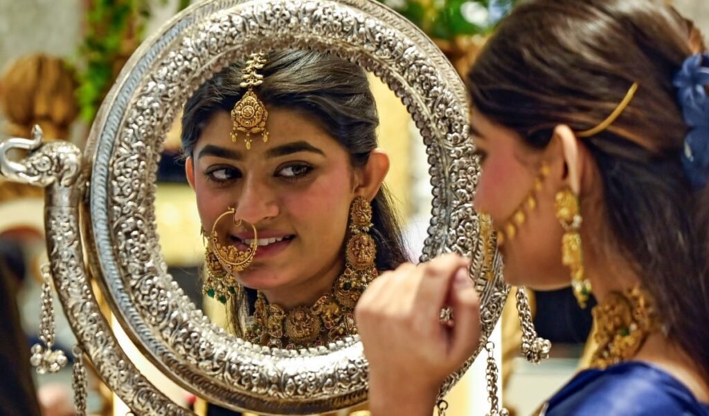 hallmarking become mandatory for silver jewelry as well purity to be identified via huid number