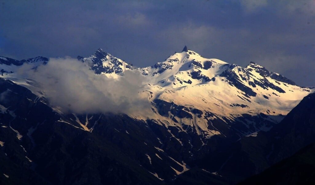 himachal administration on alert for shrikhand yatra sdrf teams to deployed corner himachal administration on alert for shrikhand yatra sdrf teams to deployed corner
