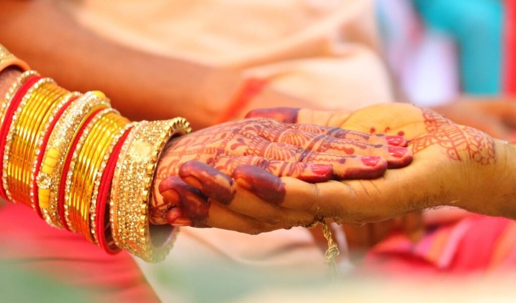 indian origin pilot killed in us chopper crash just hours after marriage bride miracle survivor indian origin pilot killed in us chopper crash just hours after marriage bride miracle survivor