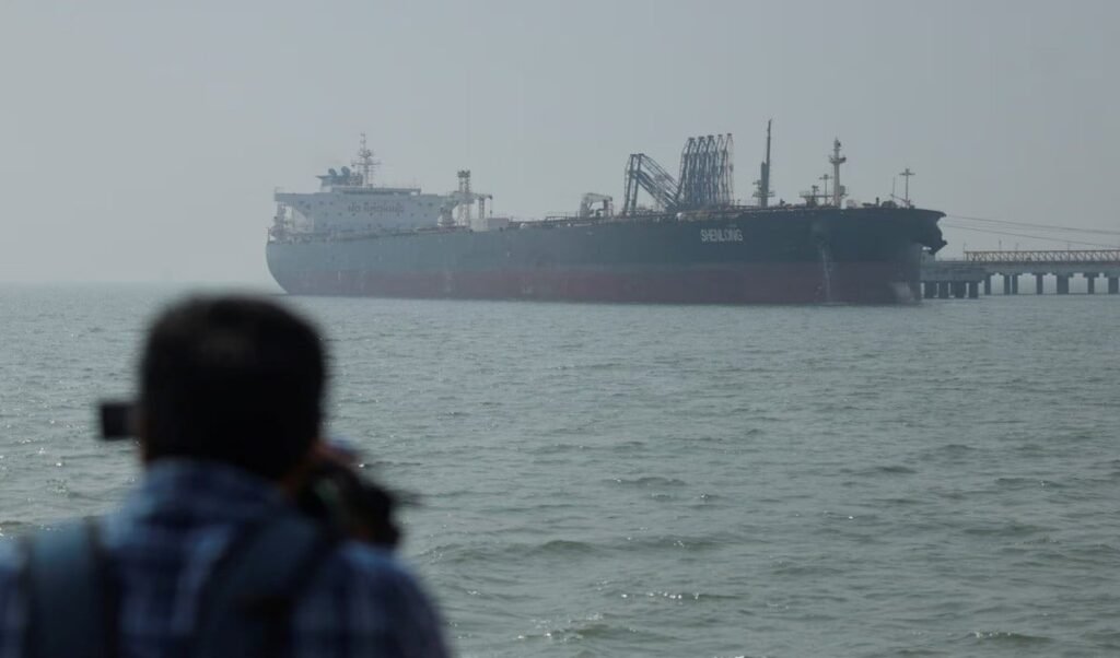 major tension returns to the strait of hormuz tanker attacked by an unknown projectile