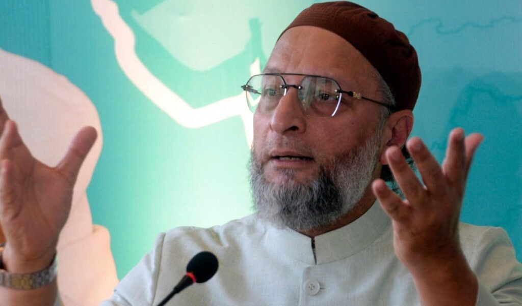अमेरिकी हमले में 3 भारतीय नाविकों की मौत पर भड़के Asaduddin Owaisi, बोले- ‘PM के पास उत्सवों का समय है, निंदा का नहीं! अमेरिकी हमले में 3 भारतीय नाविकों की मौत पर भड़के Asaduddin Owaisi, बोले- ‘PM के पास उत्सवों का समय है, निंदा का नहीं!