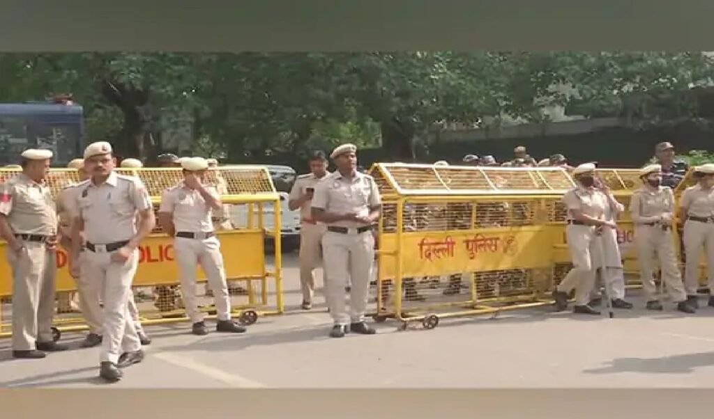 खालिस्तानी धमकी के बाद Delhi-Uttarakhand के मंदिर निशाने पर, एजेंसियां High Alert पर