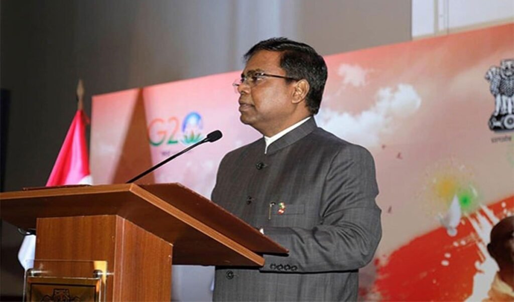 जानें कौन हैं IFS विश्वास विदु सपकाल, जिन्हें Slovakia में मिली भारत के Ambassador की जिम्मेदारी