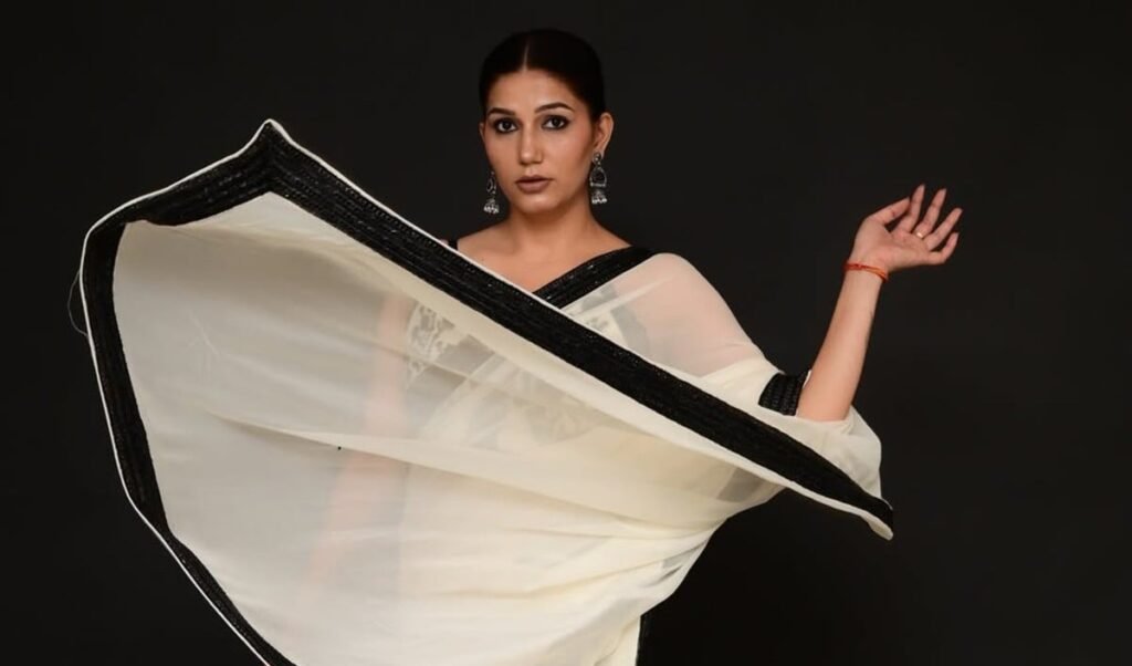 पति Veer Sahu से कोर्ट में जंग, Social Media पर Sapna Choudhary का तंज- मैं बदला नहीं लेती