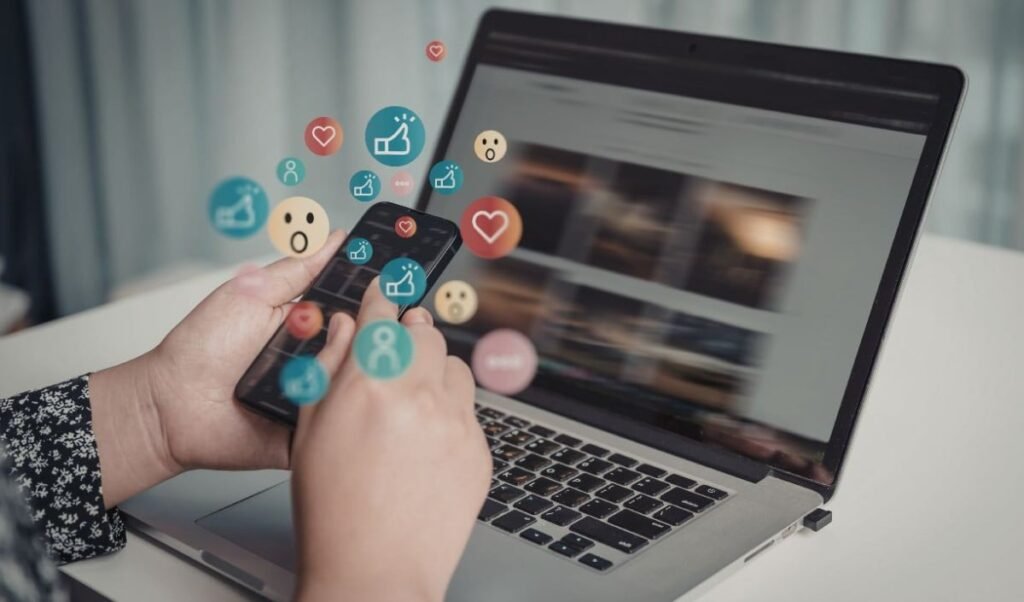 बच्चों को Online खतरों से बचाने के लिए Malaysia का सख्त कानून, 16 साल से कम उम्र के लिए Social Media बैन बच्चों को Online खतरों से बचाने के लिए Malaysia का सख्त कानून, 16 साल से कम उम्र के लिए Social Media बैन