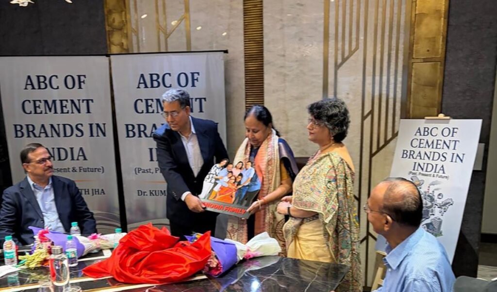 भारत के सीमेंट ब्रांडों पर आधारित पुस्तक ‘ABC of Cement Brands in India: Past, Present and Future’ का लोकार्पण भारत के सीमेंट ब्रांडों पर आधारित पुस्तक ‘ABC of Cement Brands in India: Past, Present and Future’ का लोकार्पण