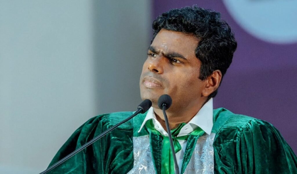मिलिट्री जैसी Security में होगा NEET Exam! Annamalai बोले- ये Student के लिए उचित नहीं मिलिट्री जैसी Security में होगा NEET Exam! Annamalai बोले- ये Student के लिए उचित नहीं
