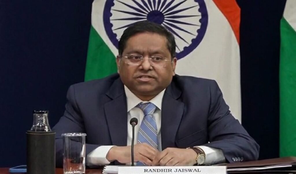 युद्ध करेंगे…Pakistan की गीदड़ भभकी पर MEA का पलटवार, कहा- दुनिया का ध्यान भटका रहे युद्ध करेंगे…Pakistan की गीदड़ भभकी पर MEA का पलटवार, कहा- दुनिया का ध्यान भटका रहे
