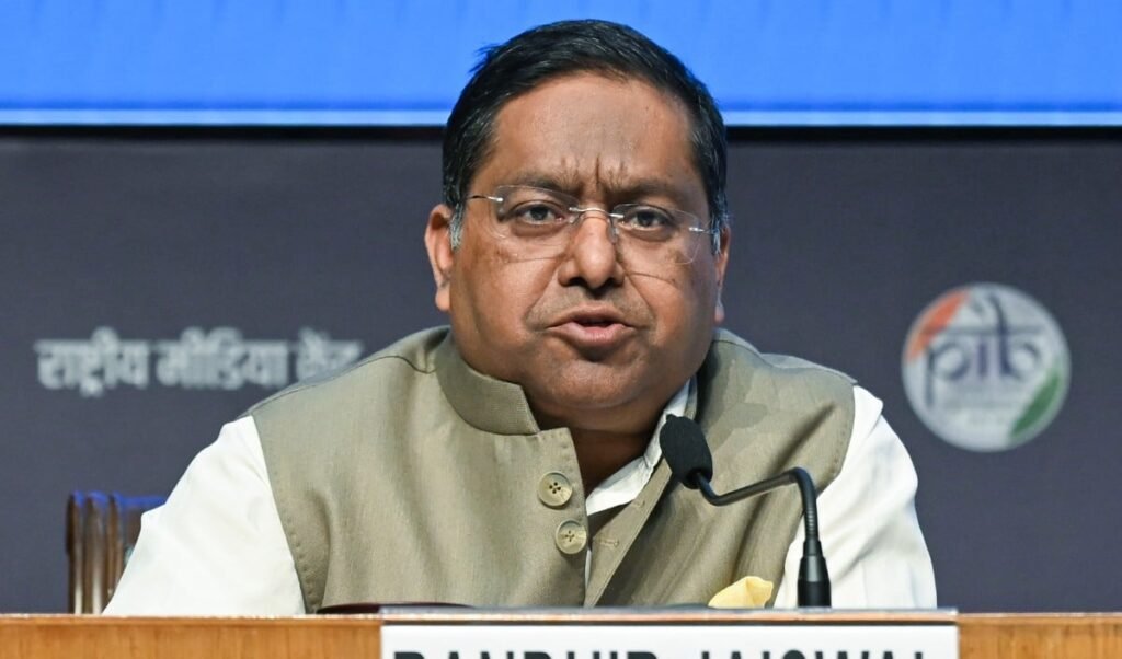 विदेश मंत्रालय का सीधा जवाब: India-Nepal सीमा विवाद में किसी Third-Party की भूमिका नहीं विदेश मंत्रालय का सीधा जवाब: India-Nepal सीमा विवाद में किसी Third-Party की भूमिका नहीं