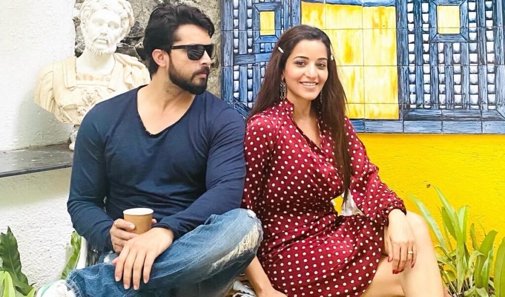 हमने IVF भी ट्राई किया पर… बच्चे न होने पर एक्ट्रेस Monalisa के पति Vikrant का छलका दर्द हमने IVF भी ट्राई किया पर… बच्चे न होने पर एक्ट्रेस Monalisa के पति Vikrant का छलका दर्द