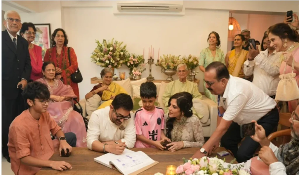 Aamir Khan तीसरी बार बने दूल्हा, Gauri Spratt संग Mumbai में रचाई शादी; देखें Wedding Pics Aamir Khan तीसरी बार बने दूल्हा, Gauri Spratt संग Mumbai में रचाई शादी; देखें Wedding Pics