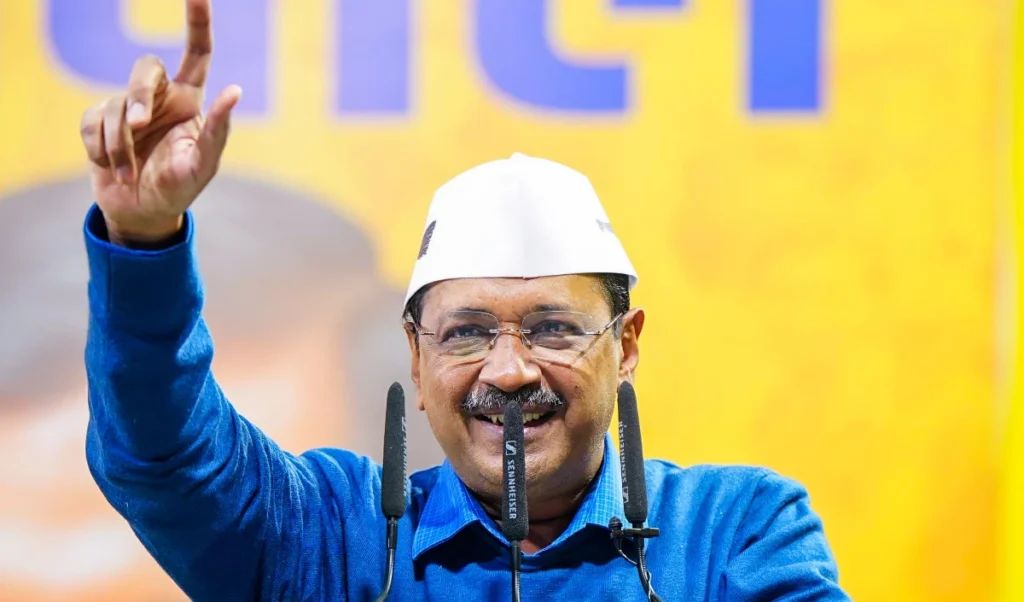 Ayodhya Ram Mandir भूमि घोटाला: Kejriwal का आरोप- 2 Cr की जमीन 18 Cr में बेची गई! Ayodhya Ram Mandir भूमि घोटाला: Kejriwal का आरोप- 2 Cr की जमीन 18 Cr में बेची गई!