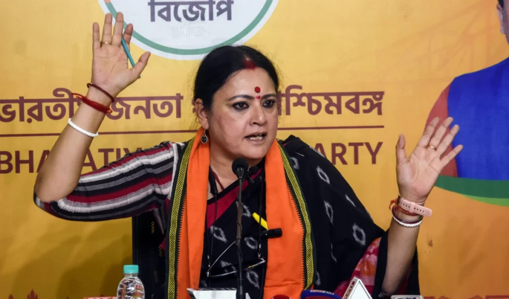 Baruipur Rape-Murder: Agnimitra Paul बोलीं, किसी को बख्शा नहीं जाएगा, मिलेगी कड़ी सज़ा Baruipur Rape-Murder: Agnimitra Paul बोलीं, किसी को बख्शा नहीं जाएगा, मिलेगी कड़ी सज़ा