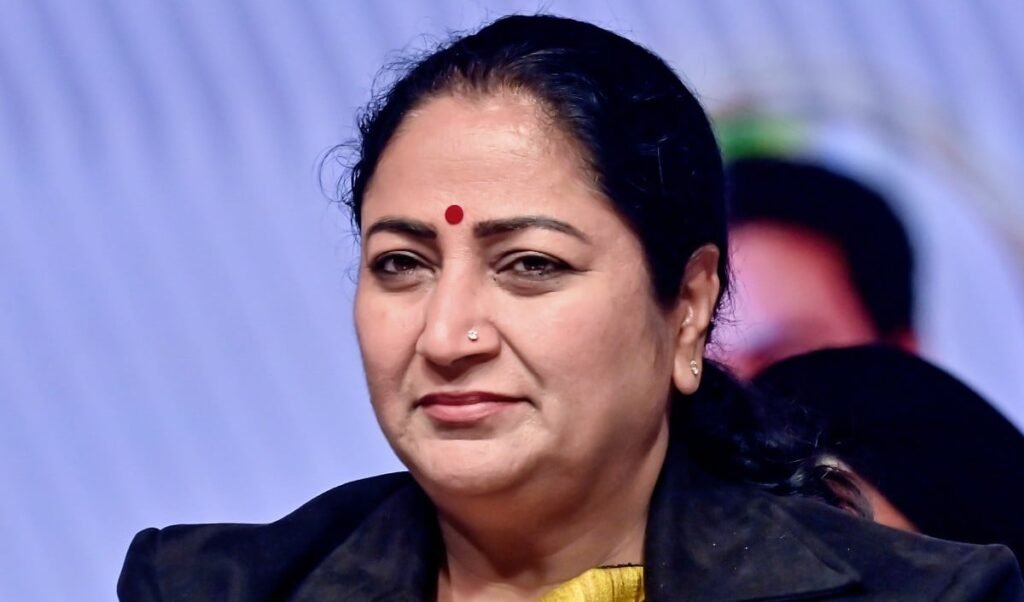 Delhi Government का ऐतिहासिक फैसला: बिजली कंपनियों (DISCOM) के CAG ऑडिट का आदेश, जानिए क्यों पड़ी इसकी जरूरत Delhi Government का ऐतिहासिक फैसला: बिजली कंपनियों (DISCOM) के CAG ऑडिट का आदेश, जानिए क्यों पड़ी इसकी जरूरत