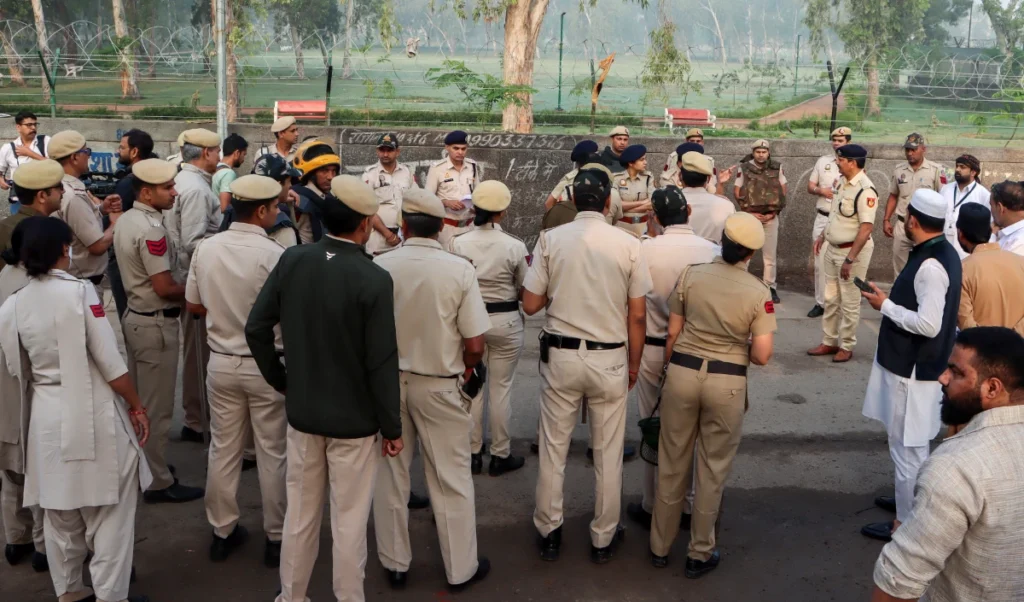 Delhi Police की बड़ी कामयाबी, Lawrence Bishnoi गैंग के 3 Shooters गिरफ्तार, राजधानी दहलाने की थी साजिश
