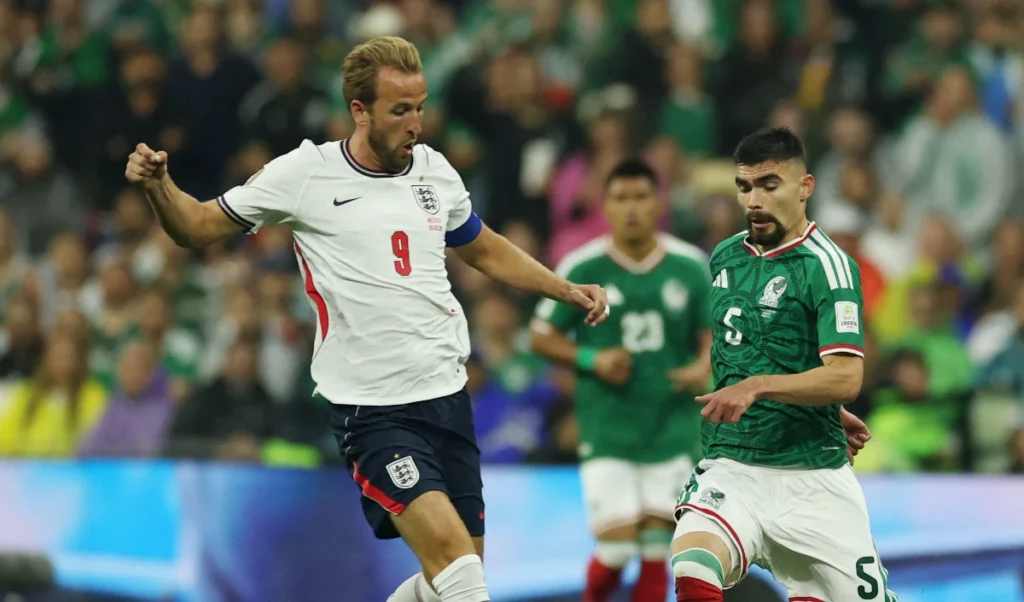 FIFA World Cup 2026 England vs Mexico | 10 खिलाड़ियों वाली इंग्लैंड टीम ने मेक्सिको का किला ढहाया, वर्ल्ड कप क्वार्टर फाइनल में बनाई जगह FIFA World Cup 2026 England vs Mexico | 10 खिलाड़ियों वाली इंग्लैंड टीम ने मेक्सिको का किला ढहाया, वर्ल्ड कप क्वार्टर फाइनल में बनाई जगह