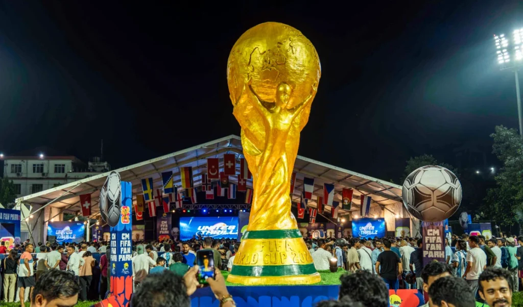 FIFA World Cup Final: अर्जेंटीना और स्पेन के बीच Championship Ring की जंग, क्या बदलेगी फुटबॉल की पुरानी परंपरा? FIFA World Cup Final: अर्जेंटीना और स्पेन के बीच Championship Ring की जंग, क्या बदलेगी फुटबॉल की पुरानी परंपरा?