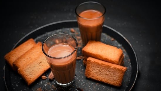 From maida bread to biscuits and namkeen: Neurologist Dr Priyanka Sehrawat shares 10 things you should replace at home From maida bread to biscuits and namkeen: Neurologist Dr Priyanka Sehrawat shares 10 things you should replace at home