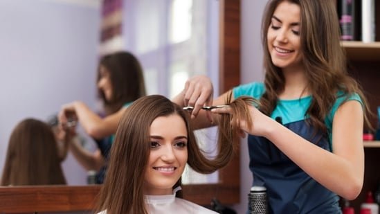 Hairstyle guide: How to choose the right haircut for your face shape and hair texture? Hairstyle guide: How to choose the right haircut for your face shape and hair texture?