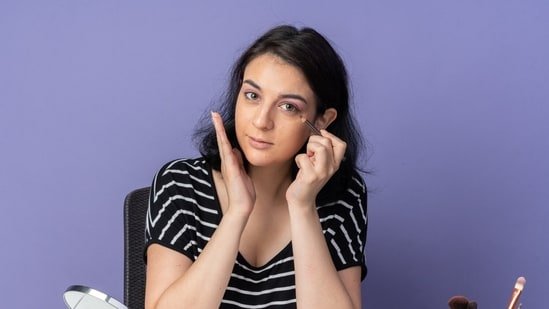 How to keep your skin fresh during the humid monsoon season? 9 tips for glowing skin How to keep your skin fresh during the humid monsoon season? 9 tips for glowing skin