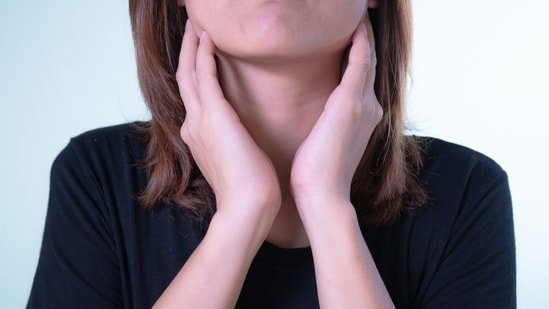 How to recognise head and neck cancer? Oncologist Dr Mandeep Singh Malhotra shares early warning signs How to recognise head and neck cancer? Oncologist Dr Mandeep Singh Malhotra shares early warning signs