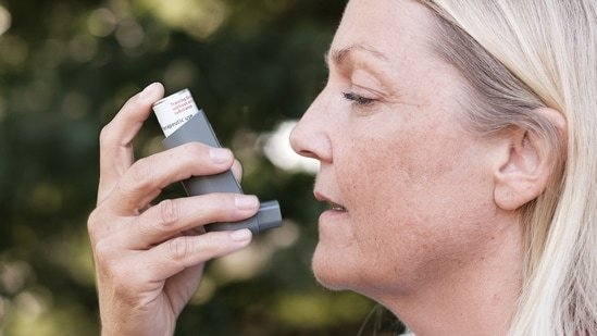 Is there any link between asthma and heart health? Cardiologist Dr Anshul Kumar Jain explains Is there any link between asthma and heart health? Cardiologist Dr Anshul Kumar Jain explains