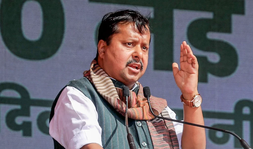 Jammu and Kashmir के दो दिवसीय दौरे पर भाजपा अध्यक्ष Nitin Naveen: संगठनात्मक मजबूती और ‘युवा संवाद’ पर रहेगा जोर Jammu and Kashmir के दो दिवसीय दौरे पर भाजपा अध्यक्ष Nitin Naveen: संगठनात्मक मजबूती और ‘युवा संवाद’ पर रहेगा जोर