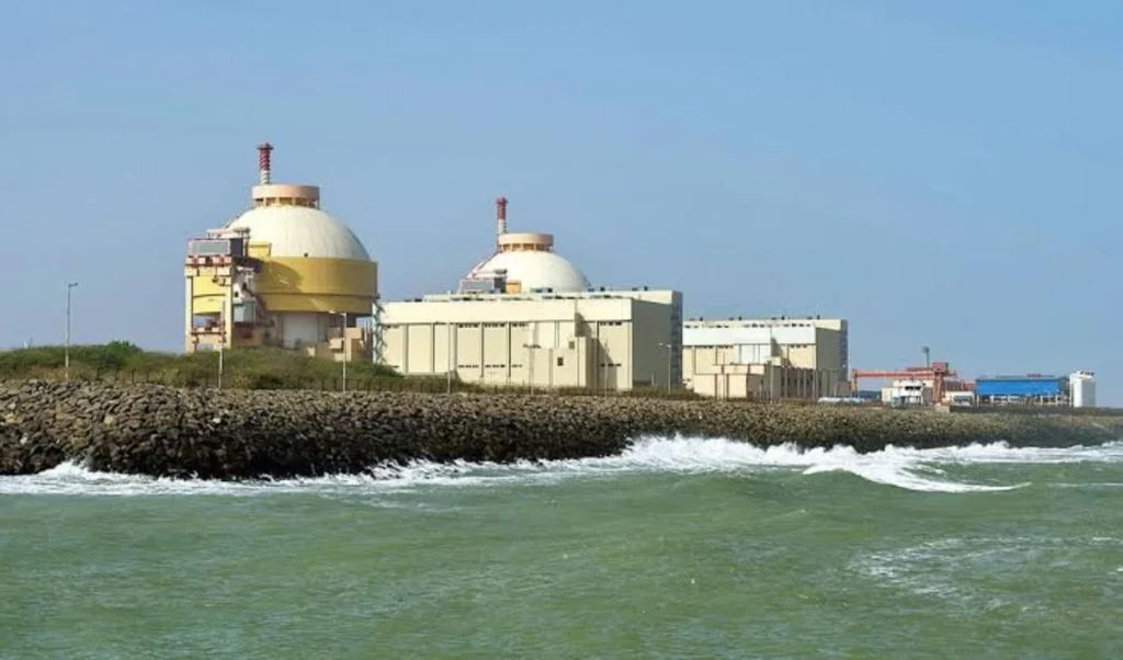 Kudankulam Nuclear Power Project में बड़ी सेंधमारी, Dark Web पर हजारों संवेदनशील Data Leak होने से हड़कंप Kudankulam Nuclear Power Project में बड़ी सेंधमारी, Dark Web पर हजारों संवेदनशील Data Leak होने से हड़कंप