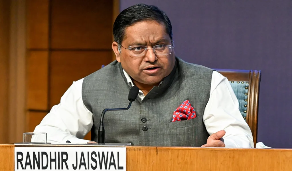 MEA Briefing : PoJK, China, West Asia, Bangladesh, Russia और US से संबंधित मुद्दों पर India ने दिया जवाब MEA Briefing : PoJK, China, West Asia, Bangladesh, Russia और US से संबंधित मुद्दों पर India ने दिया जवाब