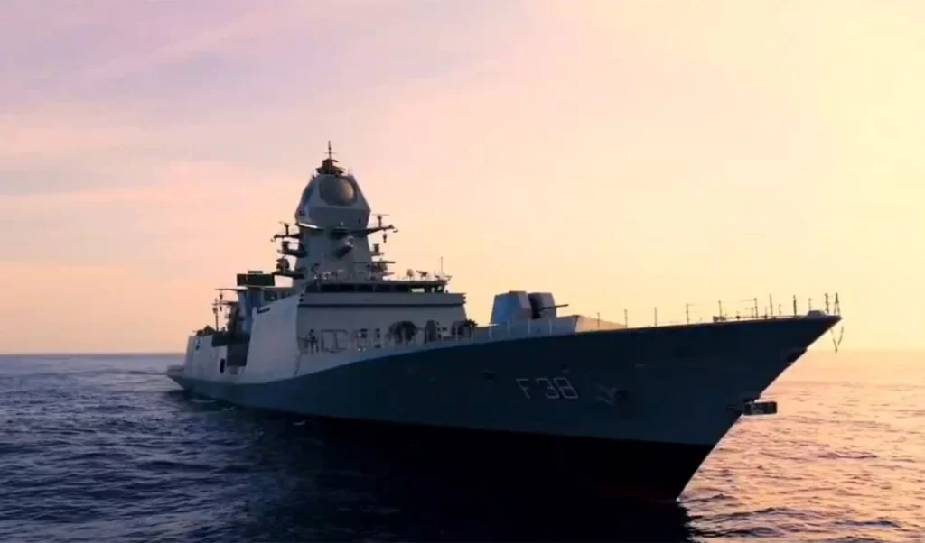 Made in India, दुश्मनों की नजरों से ओझल! Stealth Frigate INS महेंद्रगिरि से बढ़ी नौसेना की ताकत, खूबियां जान लीजिए Made in India, दुश्मनों की नजरों से ओझल! Stealth Frigate INS महेंद्रगिरि से बढ़ी नौसेना की ताकत, खूबियां जान लीजिए