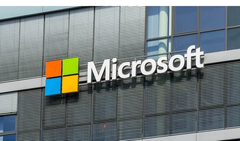 Microsoft में फिर चली छंटनी की तलवार, Xbox और Sales विभाग से 4800 Employees निकाले गए Microsoft में फिर चली छंटनी की तलवार, Xbox और Sales विभाग से 4800 Employees निकाले गए