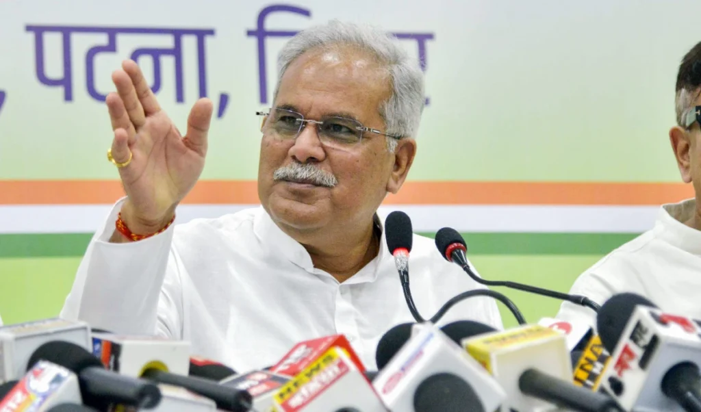 Mission 2027: Punjab में Congress ने भरी हुंकार, Baghel बोले- AAP से जनता का मोहभंग Mission 2027: Punjab में Congress ने भरी हुंकार, Baghel बोले- AAP से जनता का मोहभंग
