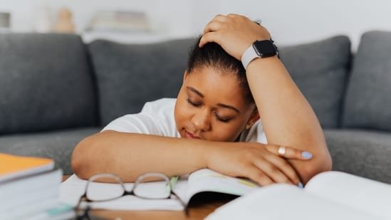 Neurologist Dr Rahul Chawla shares 5 health issues that can leave you feeling constantly tired Neurologist Dr Rahul Chawla shares 5 health issues that can leave you feeling constantly tired